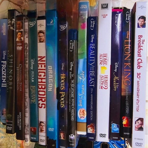 DVD and Blue-ray bundle of 15 - Picture 1 of 3